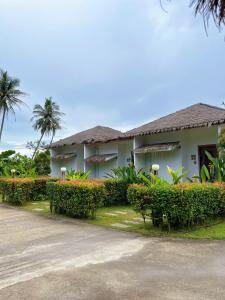 Phetra pool villas