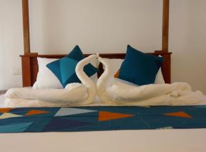Happiness Villa and Yala Safari