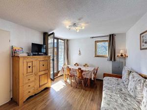 Les Menuires : Appartement 6 pers, pied des pistes - FR-1-178-411