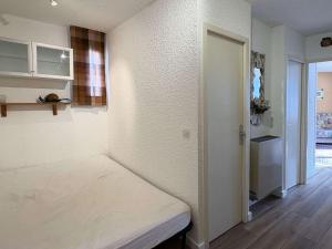 Studio 4 pers, balcon sud-est, pistes et commerces - FR-1-322-705