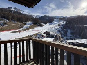 Studio 4 pers, balcon sud-est, pistes et commerces - FR-1-322-705