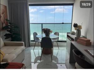 Apartamento Excepcional Frente Mar