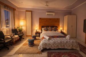 Jaipur The Lodge B&B