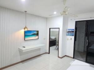 Samui Pier Beach Front & Resort