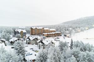 True Ski-in Ski-out Luxury, 2 x ski-tickets