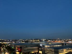 Executive Studio at Ellipse Galileo - Waterfall