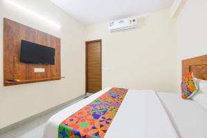 FabHotel Imperial Residency