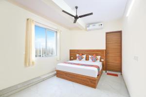 FabHotel Imperial Residency