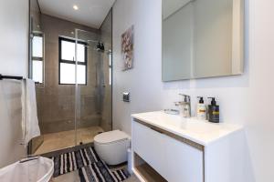 Sea views on High Level Sea Point