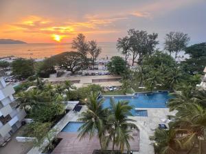 By The Sea with Direct Seaview level7