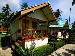 Green Cottage Beach Resort