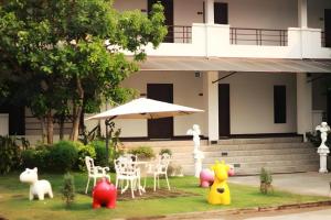 Rittiboon Vintage Hotel