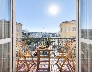 DELUXE SEAVIEW BALCONY - 2 min PALAIS & BEACH