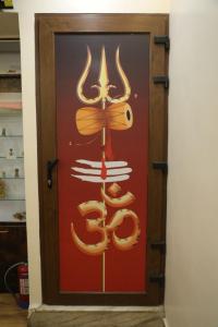 Hidden 3bhk Gem - 2 Mins to Vishwanath Temple