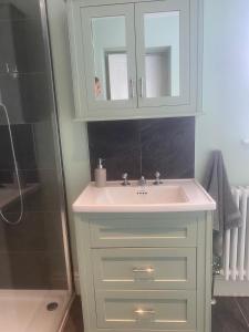 Beautiful stone cottage in peaceful village