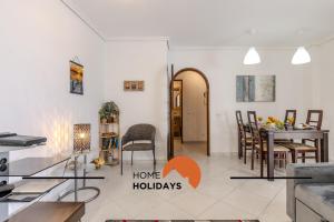 #075 T1 Solar by Home Holidays