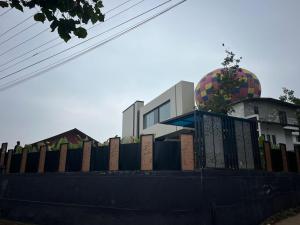 Bumblebee Pool Villa Munnar