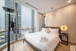 Iconic Landmark 81 Suites - Central Park
