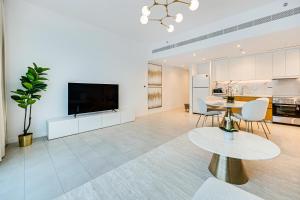 Luxe 1BD apartment in La Vie with beach access