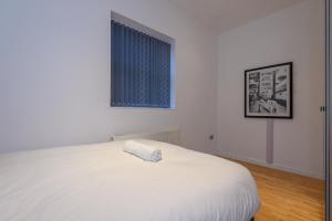 Newly Refurbished Headingley Home Free Parking - Pass the Keys