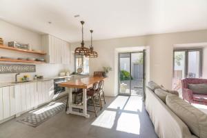 Charming design house in Montijo with garden - 41