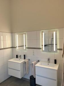 Pure Highlight Living - 10