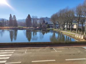 studio 2 places voir option pour 3 à chauffailles