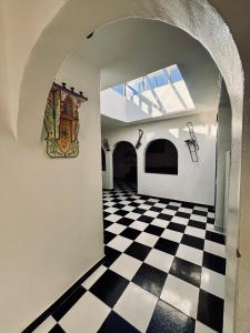 Maison de charme avec piscine et dépendances privées