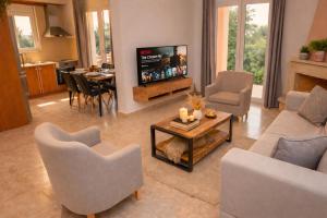 Natural view villa with private pool