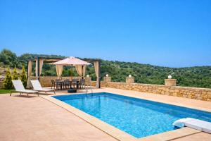 Natural view villa with private pool