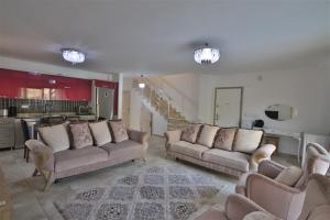 Villa with Private Pool and Private Garden in Dalyan