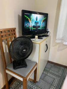 Challet pequeno a 60 metros do Centrinho