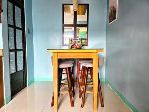 Spacious & Cozy 1-Bedroom, Sleeps 2-4