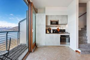 Vista 180 by Halldis