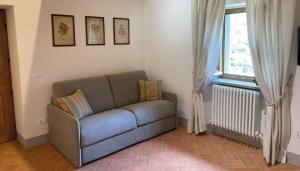 La Casa - cosy apt for 2 with shared swimming pool and view img3