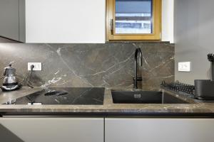 Rostrini family home retrait