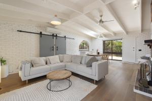 Relaxing Retreat Near Rye Beach