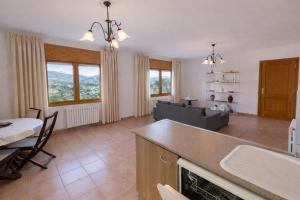 Catalunya Casas Spectacular mountain views, just 4km to the beach