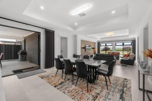 New 3 BR Home at Heart of Barossa with fast wifi, modern