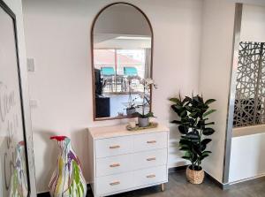 Juan-les-Pins Center, Diego Suarez