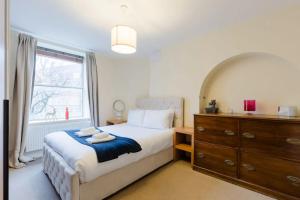 Cosy 1-Bedroom near Chelsea Stadium