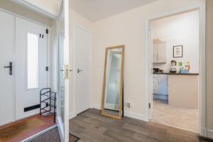 Market Street No 85J