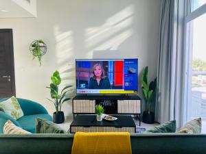 1 BR luxury flat Damac hills2