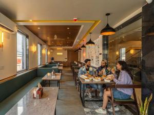 The Hosteller Delhi, International Airport