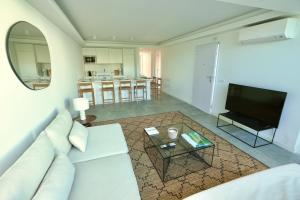 Central Vilamoura Modern 3-Bedroom Apartment