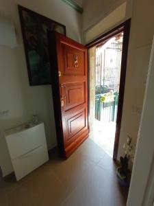 Casetta MiClo Design Apt 2 min to Metro A and C near Colosseum