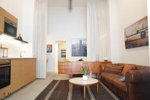 Auditorio Luxe Apartment