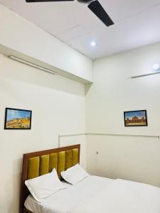 Hotel CR Residency