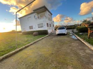 Large Villa Pool And Garden on 5200 m