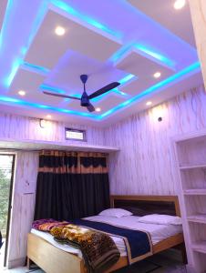 Shri Sita Vallabh pad Chhaya